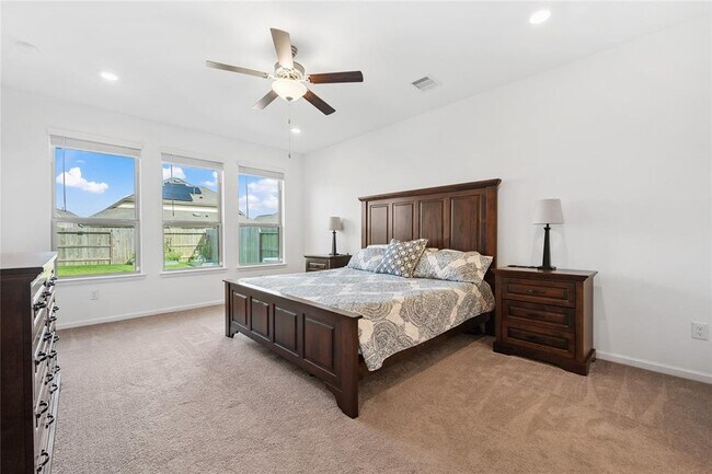 Building Photo - 9414 Camden Clf Ct
