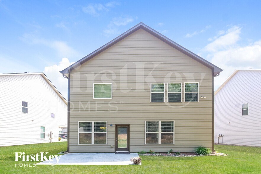 Building Photo - 7391 Silk Tree Pointe