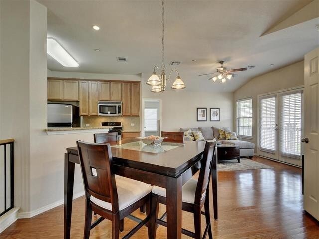 Building Photo - 1310 W Parmer Ln