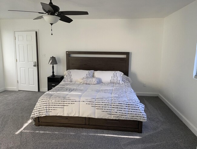 Primary Photo - 310 Elm Ave