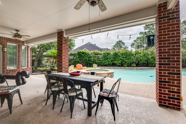 Building Photo - 5710 Cielio Bay Ct