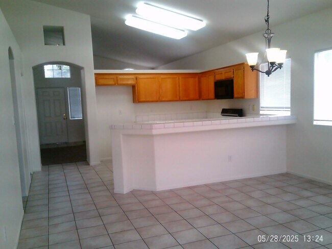 Building Photo - 8304 Black Knot Ct