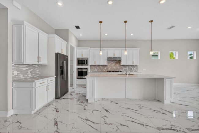Building Photo - 10904 Stellar Cir