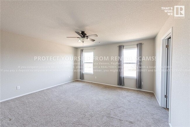Building Photo - 2712 Wyandotte Ave