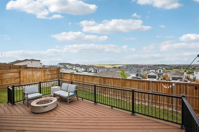 Building Photo - 11604 Comano Dr