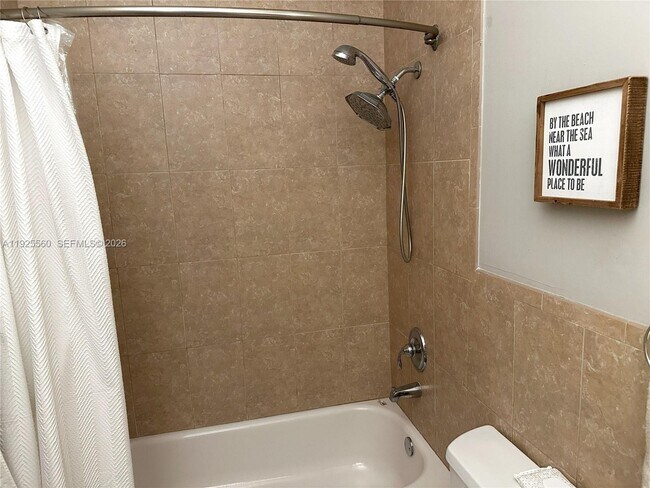 Building Photo - 55 Ocean Ln Dr