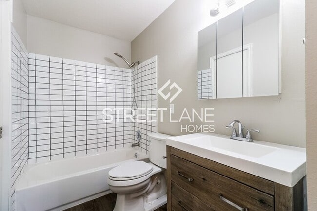 Building Photo - REDUCED PRICE!