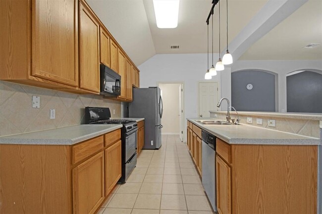 Building Photo - 3300 Winding Shore Ln