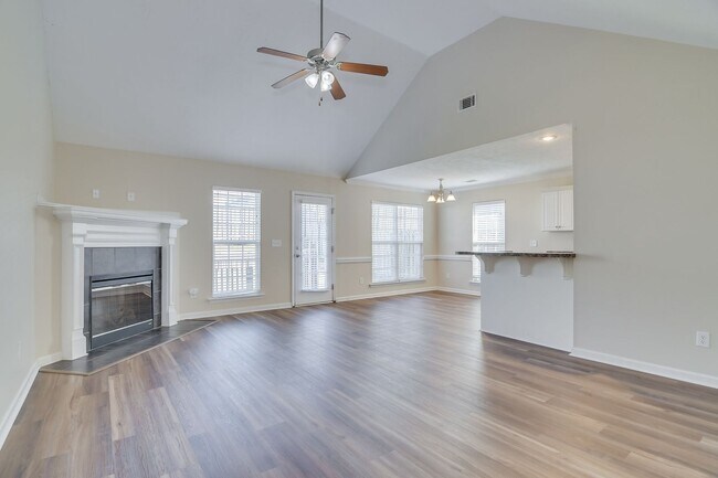 Building Photo - Beautiful Ranch in Grovetown