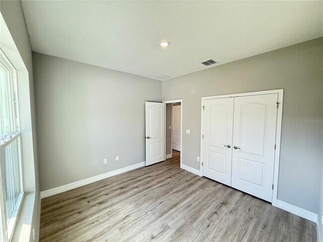Building Photo - 7815 SW 128th St Rd