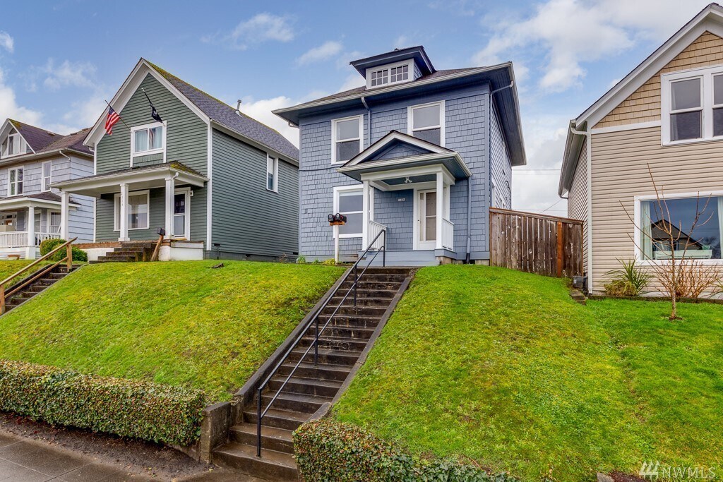 Building Photo - 2112 Wetmore Ave