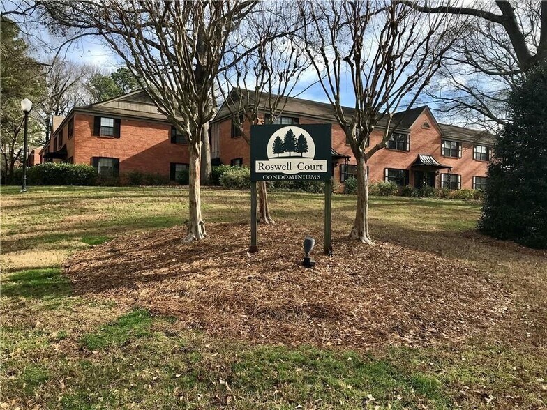 Building Photo - 75 Roswell Ct NE