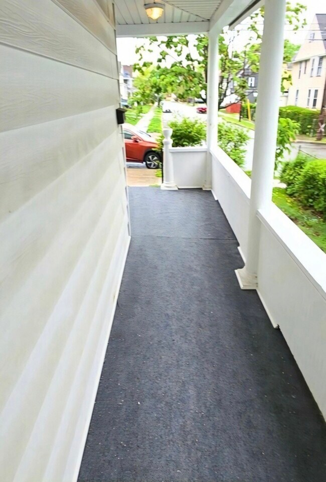 Building Photo - 53 Mill St