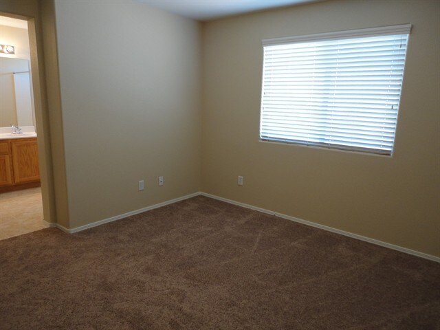 Building Photo - 4750 Chino Peak Ct