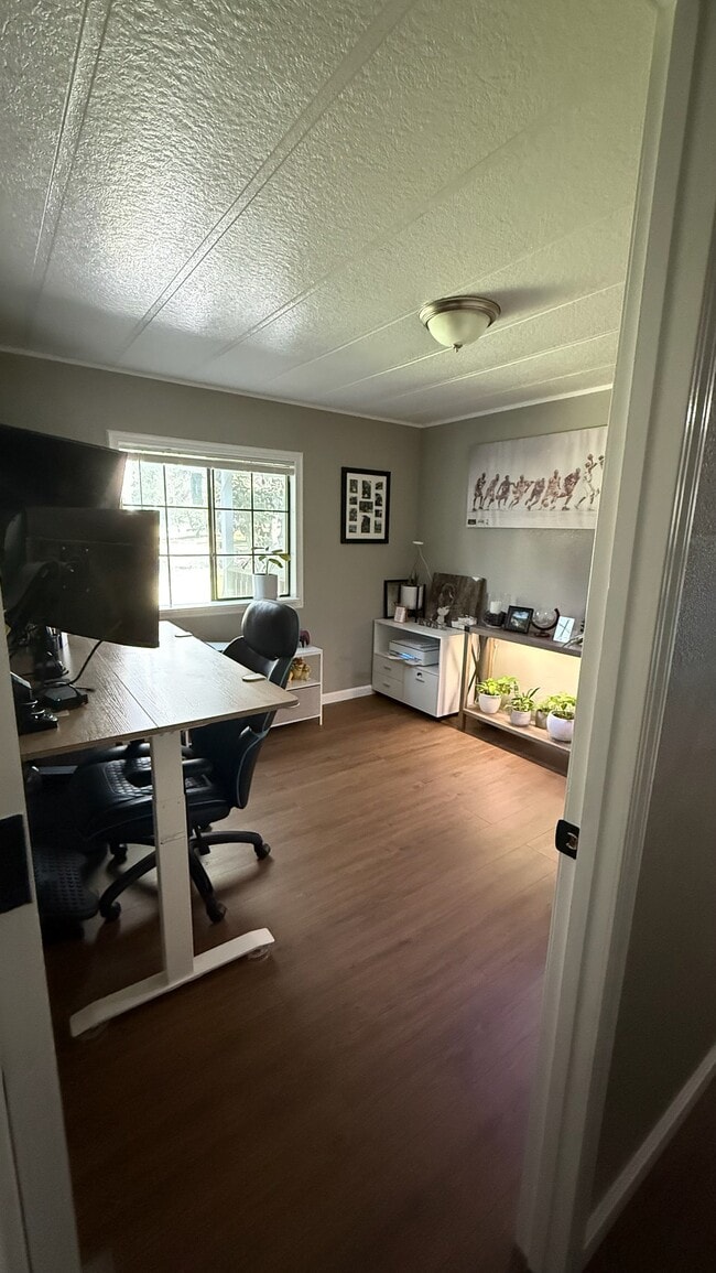 Building Photo - 5280 Old French Town Rd