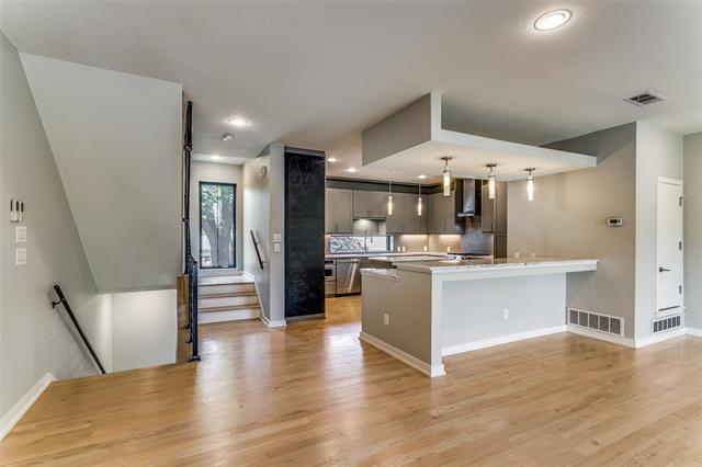 Building Photo - 2201 Annex Ave