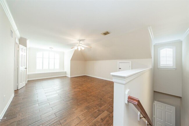 Building Photo - 6318 Elm Ct