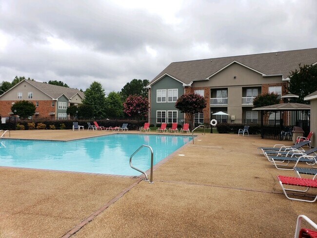 Building Photo - 1703 Highpointe