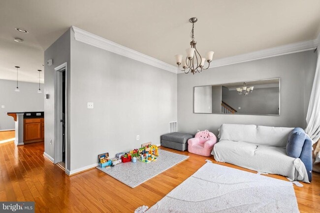 Building Photo - 20916 Houseman Terrace