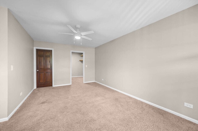 Building Photo - 108 Holly Ct