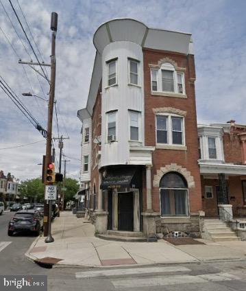 Building Photo - 5747 Wyalusing Ave