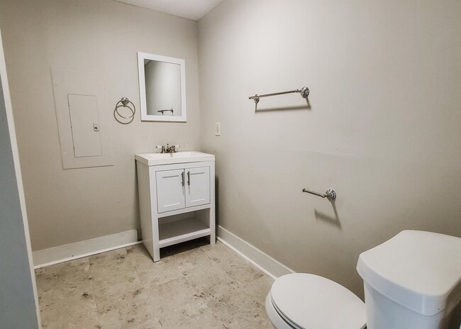 Building Photo - 103 Mimosa Ln