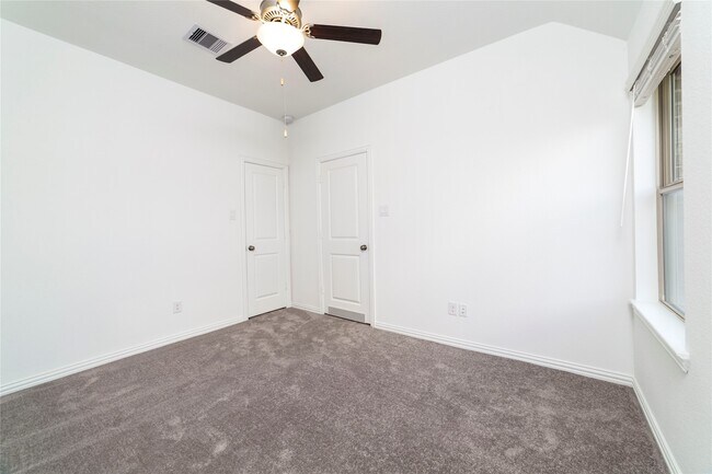 Building Photo - 2606 Ocean Pass Ln