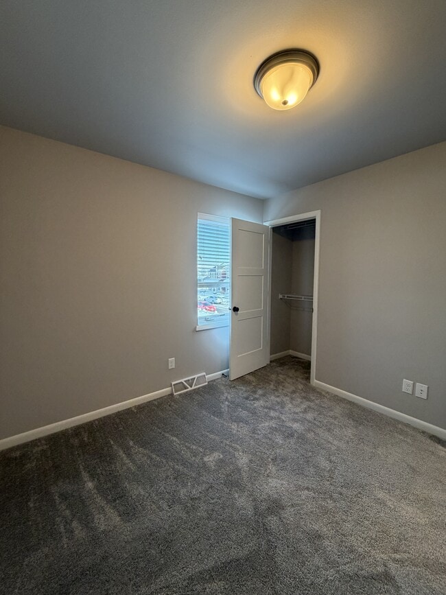 Building Photo - 2546 Wildcat Dr