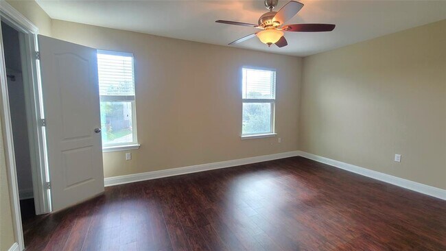 Building Photo - 7526 Rio Pass