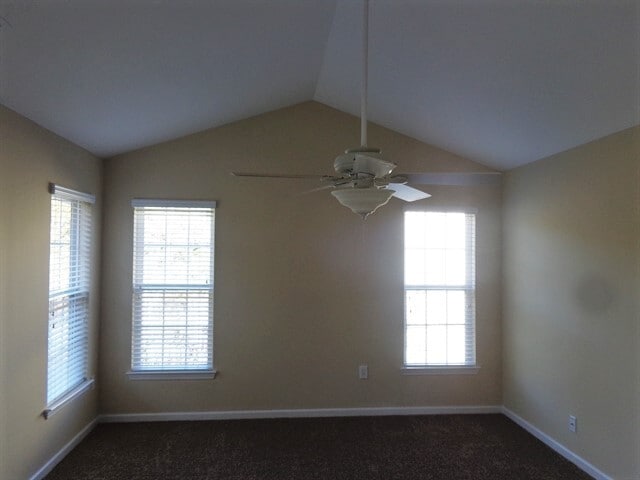 Building Photo - 7495 Sedgebrook Dr E