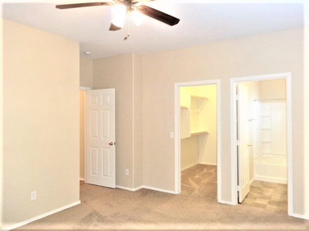 Building Photo - 1119 W Vineyard Rd