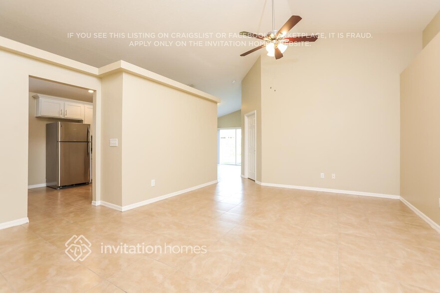 Building Photo - 10965 Brown Trout Cir
