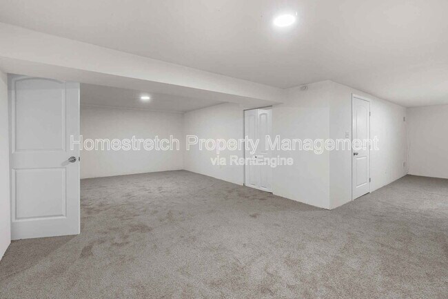 Building Photo - 1117 Athena Way