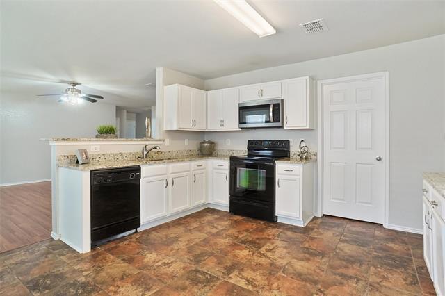 Building Photo - 813 Crystal Dr