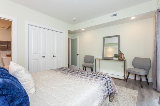 Building Photo - 1533-39 Parrish St