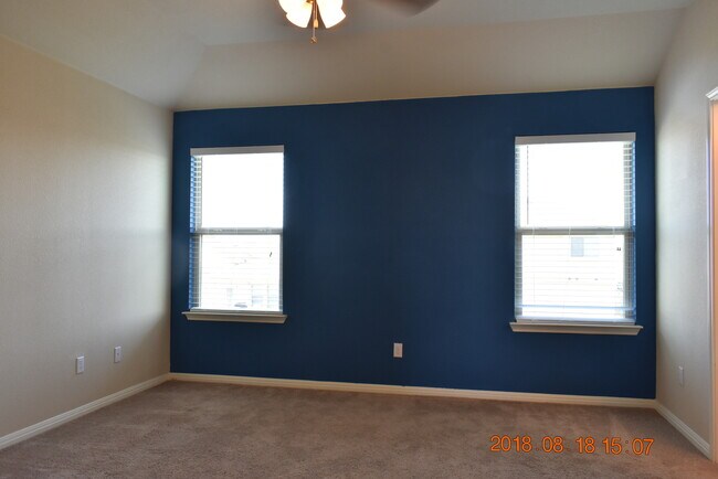 Building Photo - 12837 Snow Ln