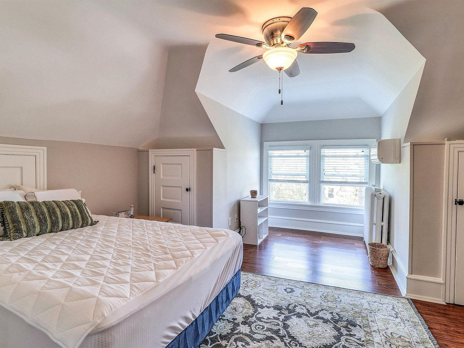 Building Photo - 15 S Tallahassee Ave