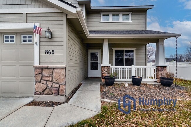 Building Photo - Great home in Meridian, close to parks, restaurants and shopping!