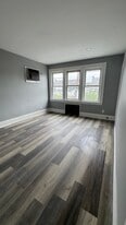 Building Photo - 109 Sanford Ave