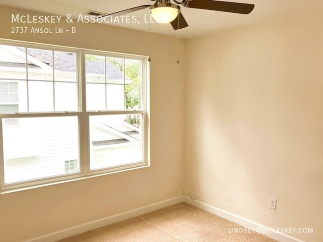 Building Photo - 2737 Ansol Ln