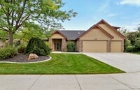 Building Photo - 1359 W Oakhampton Dr