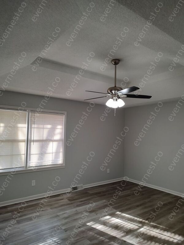 Building Photo - 2836 S Ann Ave