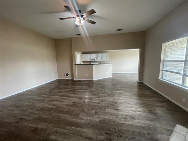 Building Photo - 306 Packer Dr