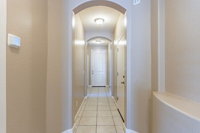 Building Photo - 41391 W Williams Way