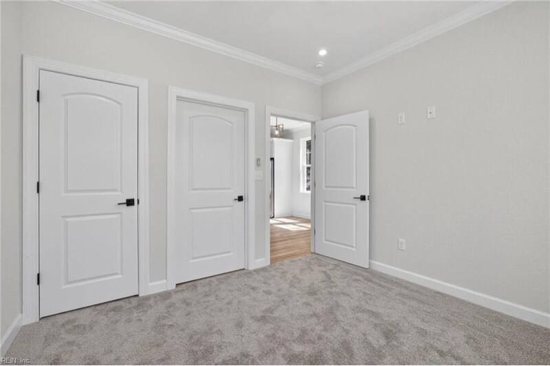 Building Photo - 701 W 29th St