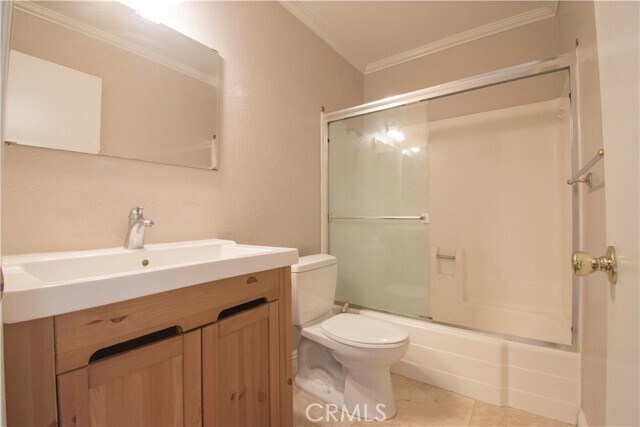 Building Photo - 3525 Kansas St