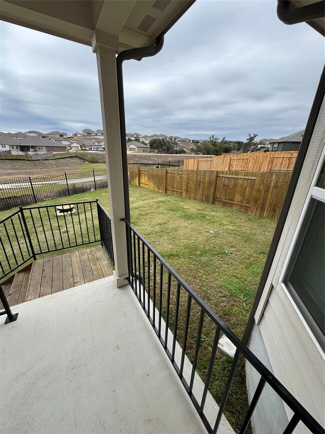 Building Photo - 429 El Capitan Lp