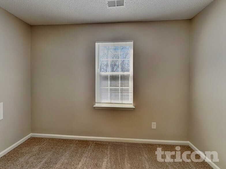 Building Photo - 12722 Golden Sun Ct