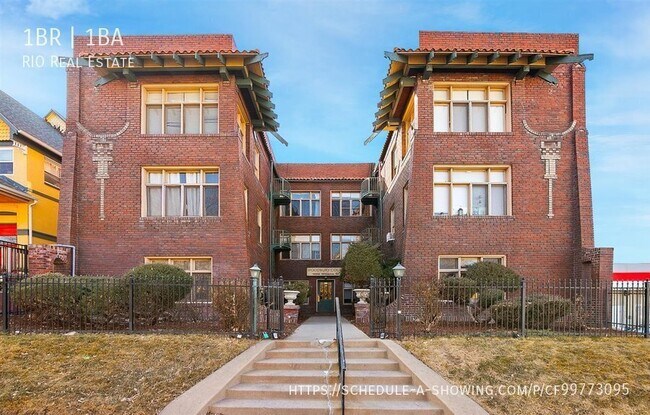 Primary Photo - 1469 N Williams St
