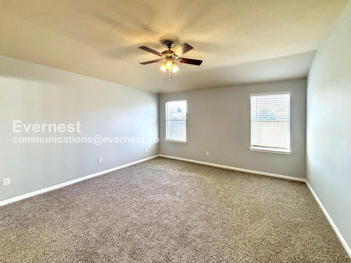 Building Photo - 1208 Willowbrook Dr